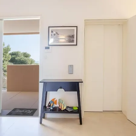 Apartment Vue Epoustouflante Village A Pied Hyeres